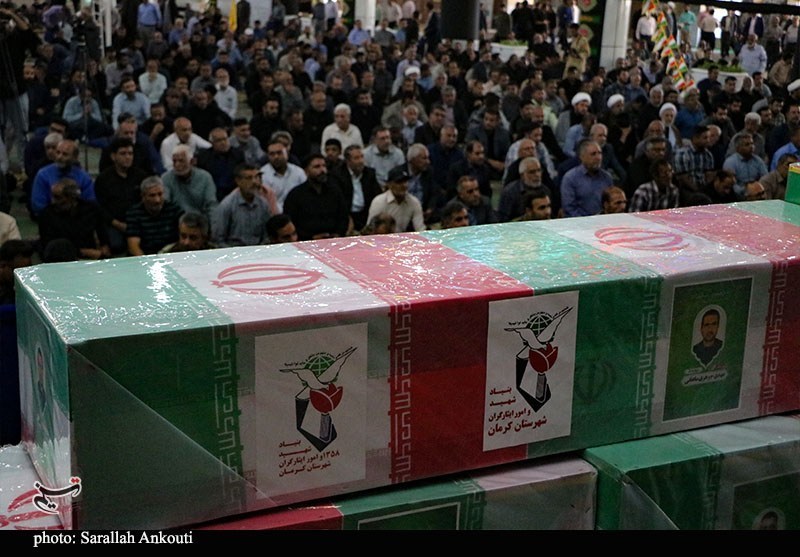 تشییع باشکوه شهدای پاسدار حمله صهیونیستی در کرمان