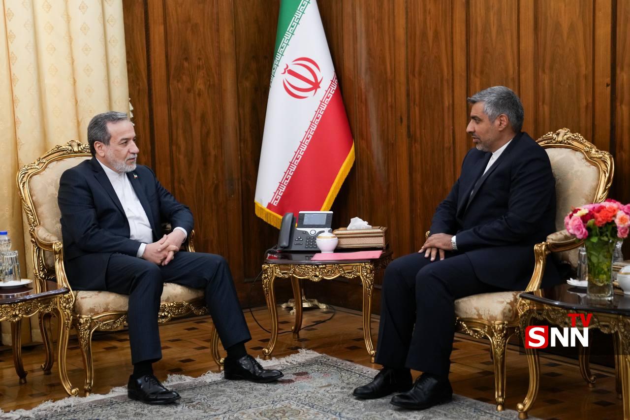 عکس/ دیدار سفیر جدید جمهوری اسلامی ایران در اروگوئه با وزیر امور خارجه