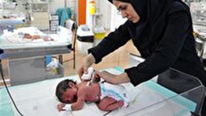 ارائه خدمات رایگان به مادران باردار در بیمارستان ثامن الائمه بجنورد