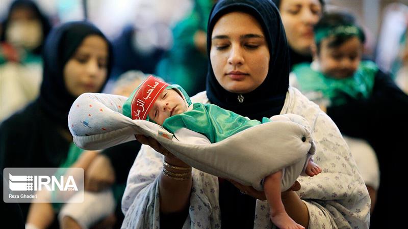مادران زنجانی به یاد کوچکترین شهید کربلا، اشک ماتم ریختند