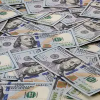دلار جهانی به کف قیمت چند ساله سقوط کرد