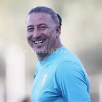 آندو تیم ملی را به استقلال ترجیح می‌دهد