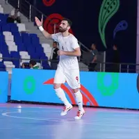 ستاره تیم ملی فوتسال: باید برای پرچم و مردم ایران بجنگیم