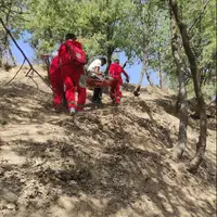 امدادرسانی به فرد سقوط‌کرده از ارتفاع در شهرستان کیار