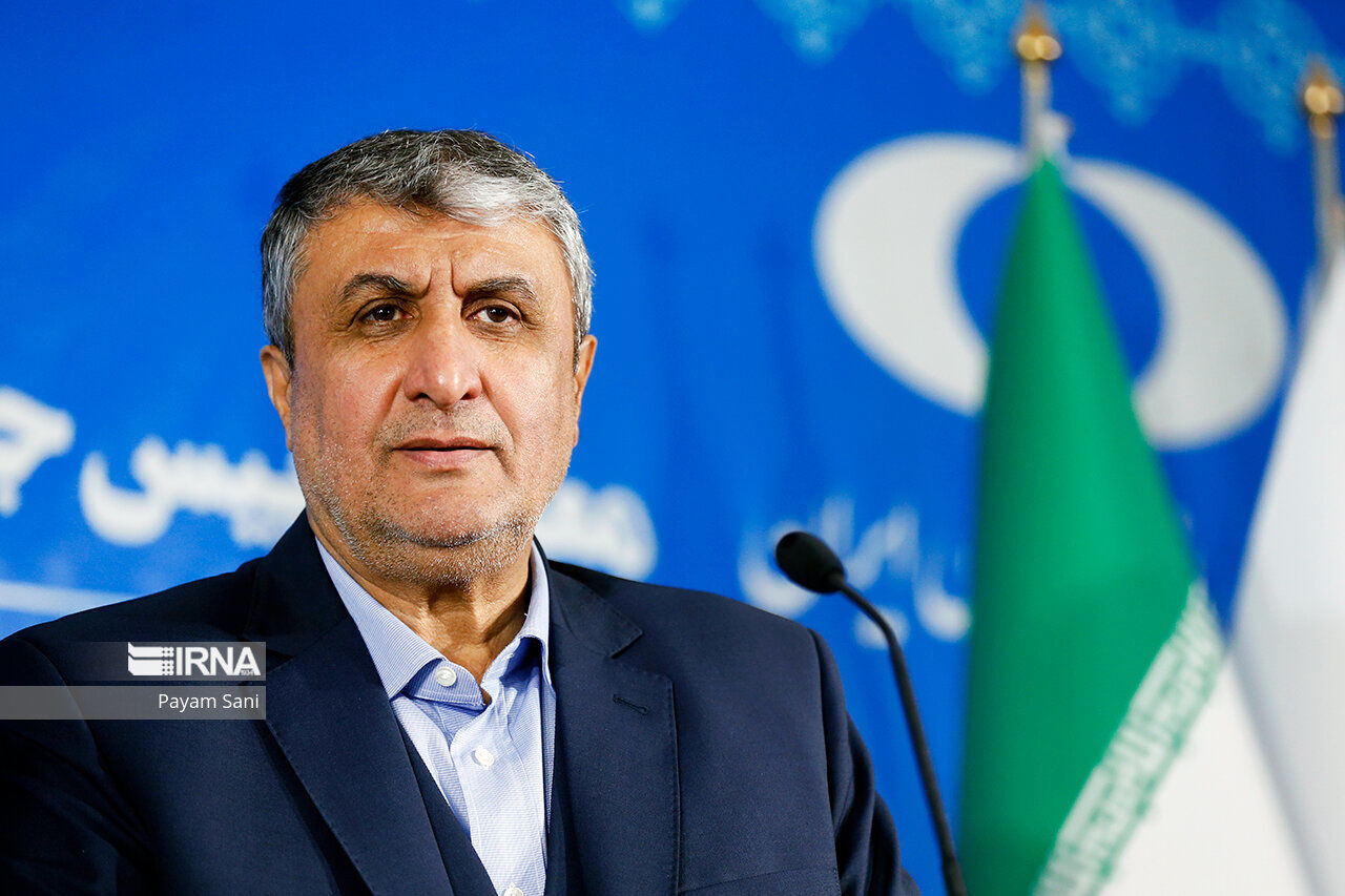 پیام رییس سازمان انرژی اتمی به مردم ایران: متعهد به صیانت از منافع ملی و دستاوردهای علمی هستیم