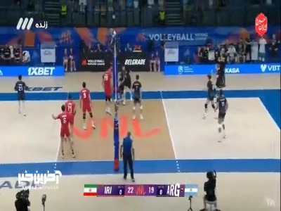 اتفاقی عجیب در بازی والیبال ایران و آرژانتین مصدویمت و خونریزی داور بعد از آبشار بازیکنان ایران