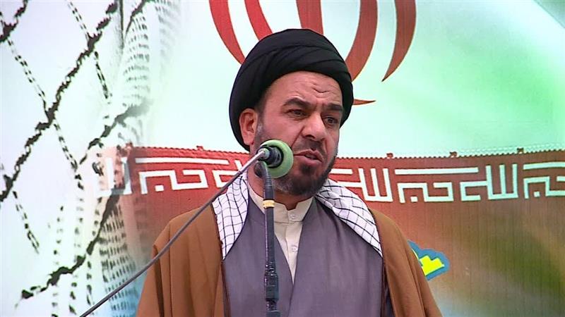 خطیب جمعه خمین: مقاومت ۱۲ روزه ملت ایران در مقابل استکبار جهانی در ماه محرم تبیین شود