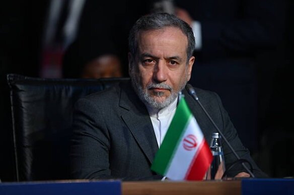 عراقچی: اگر ترامپ خواهان توافق است باید لحن غیرقابلقبول خود را نسبت به مقام معظم رهبری کنار بگذارد