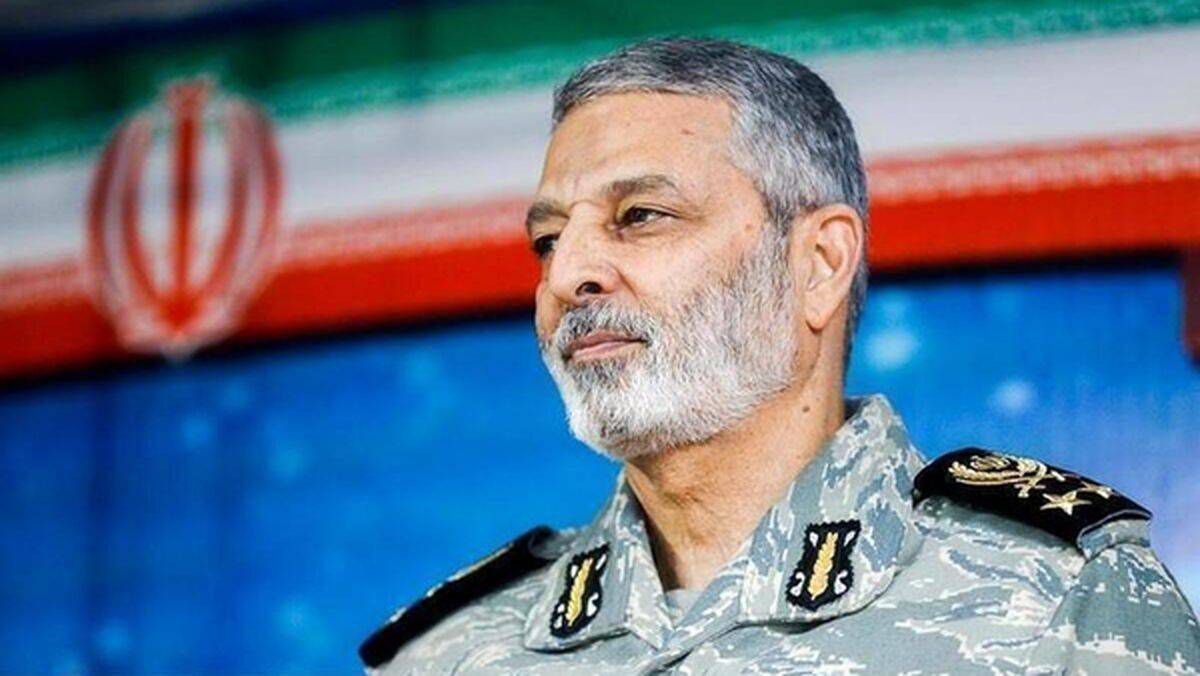 پیام تقدیر و تشکر رئیس ستاد کل نیروهای مسلح از حضور حماسی مردم در مراسم تشییع شهدای اقتدار
