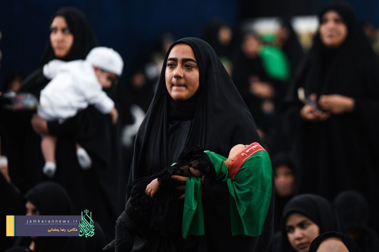 عکس/ قاب‌هایی از مراسم شیرخوارگان حسینی در مسجد جمکران