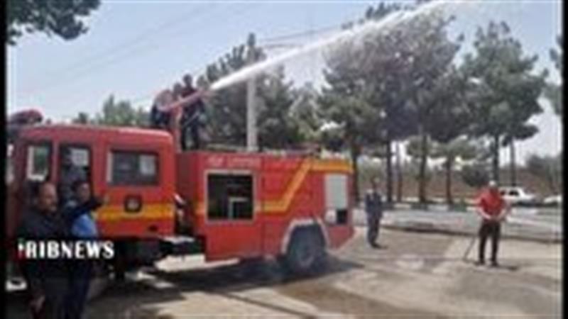 تجهیز روستای فردو به خودروی آتش نشانی