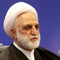 همکاری با آژانس انرژی اتمی به دلیل دشمنی با ملت، باید تعلیق شود