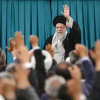 سرمقاله همشهری/ چرا سراغ رهبر انقلاب رفتند؟