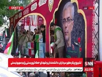 خودروی حامل پیکرهای سردار محمد باقری همراه همسر و دخترش