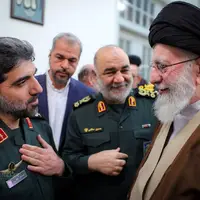 عکس/ دیدار شهیدان طاهرپور و شانه‌ئی با رهبر انقلاب
