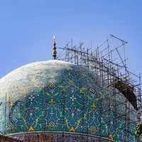 عملیات مرمت آرایه‌های کاشی‌کاری مسجد جامع اصفهان آغاز شد