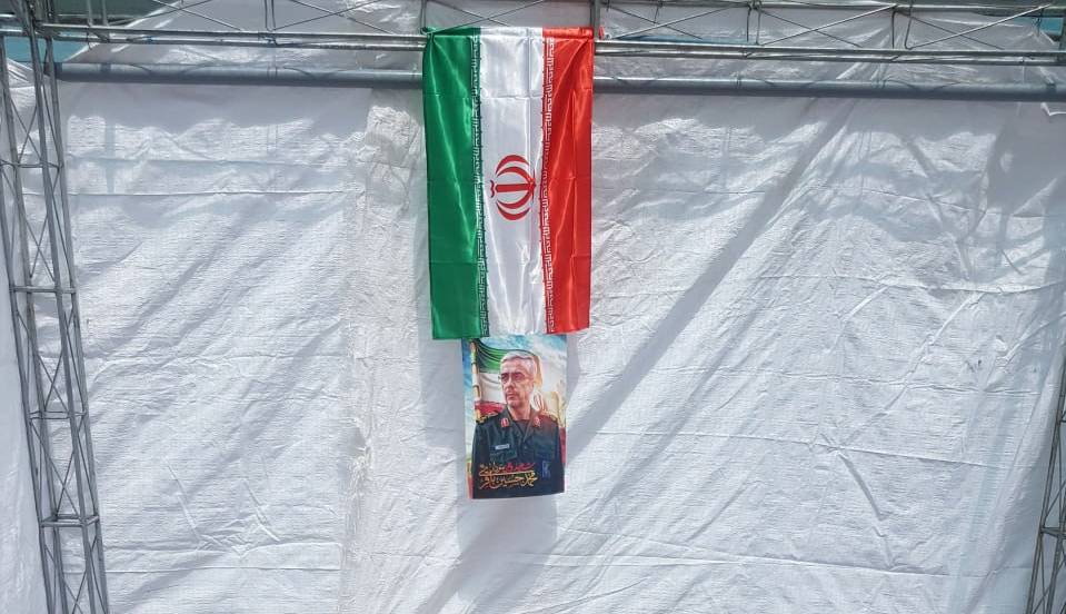 آماده‌ شدن آرامگاه سپهبد شهید باقری در قطعه ۲۴ گلزار شهدای بهشت زهرا