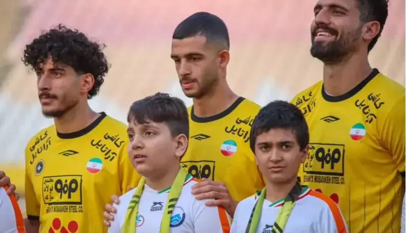 ستارگان سپاهان چشم انتظار یک فوق‌ستاره!