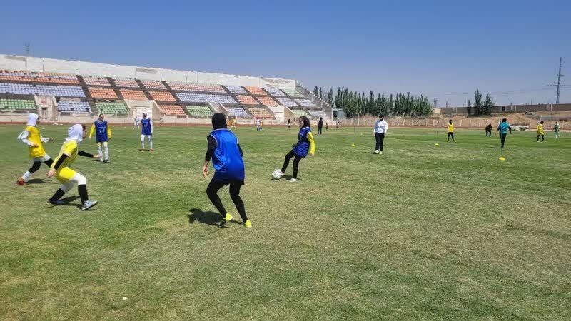 توسعه فوتبال بانوان زنجانی نیازمند توجه مسوولان است