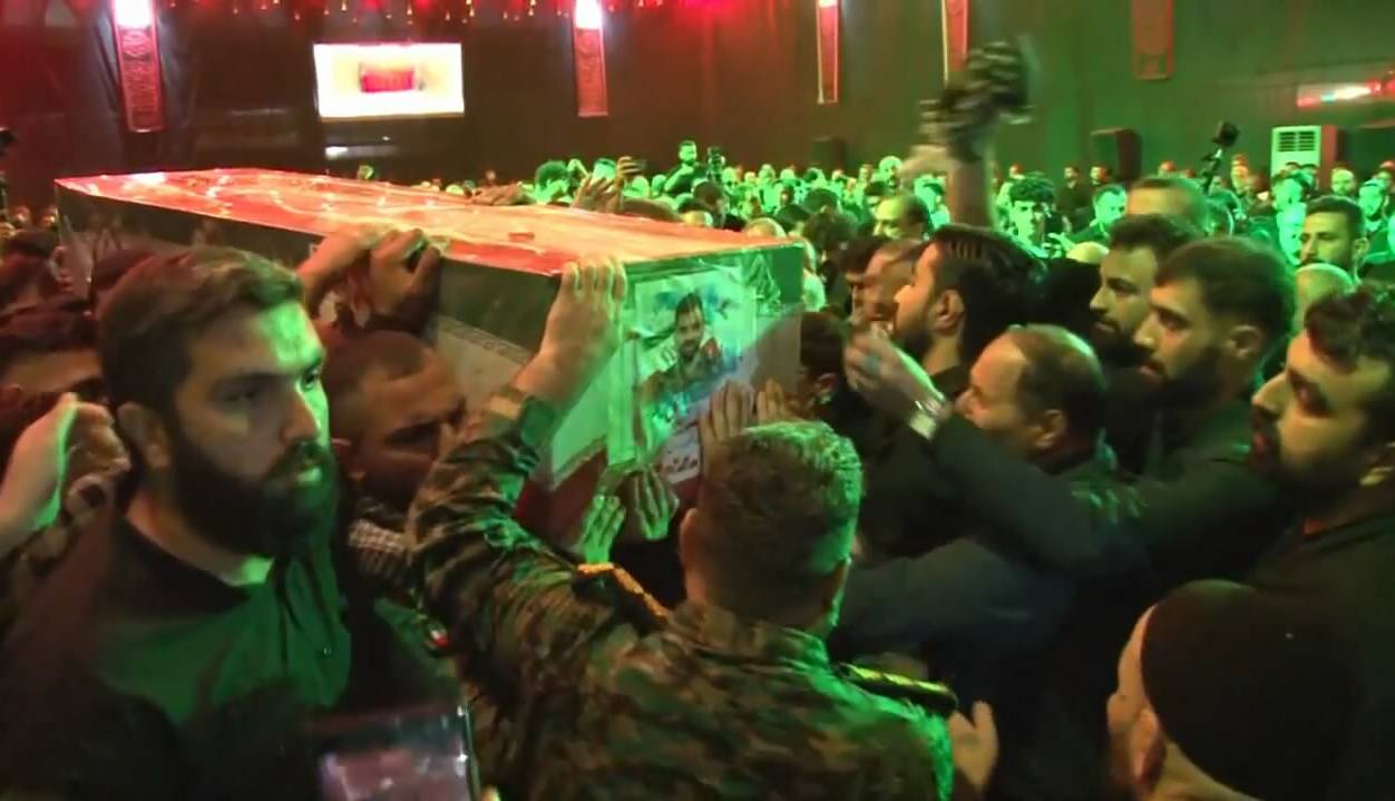 وداع باشکوه مردم قائم‌شهر با شهید مدافع وطن