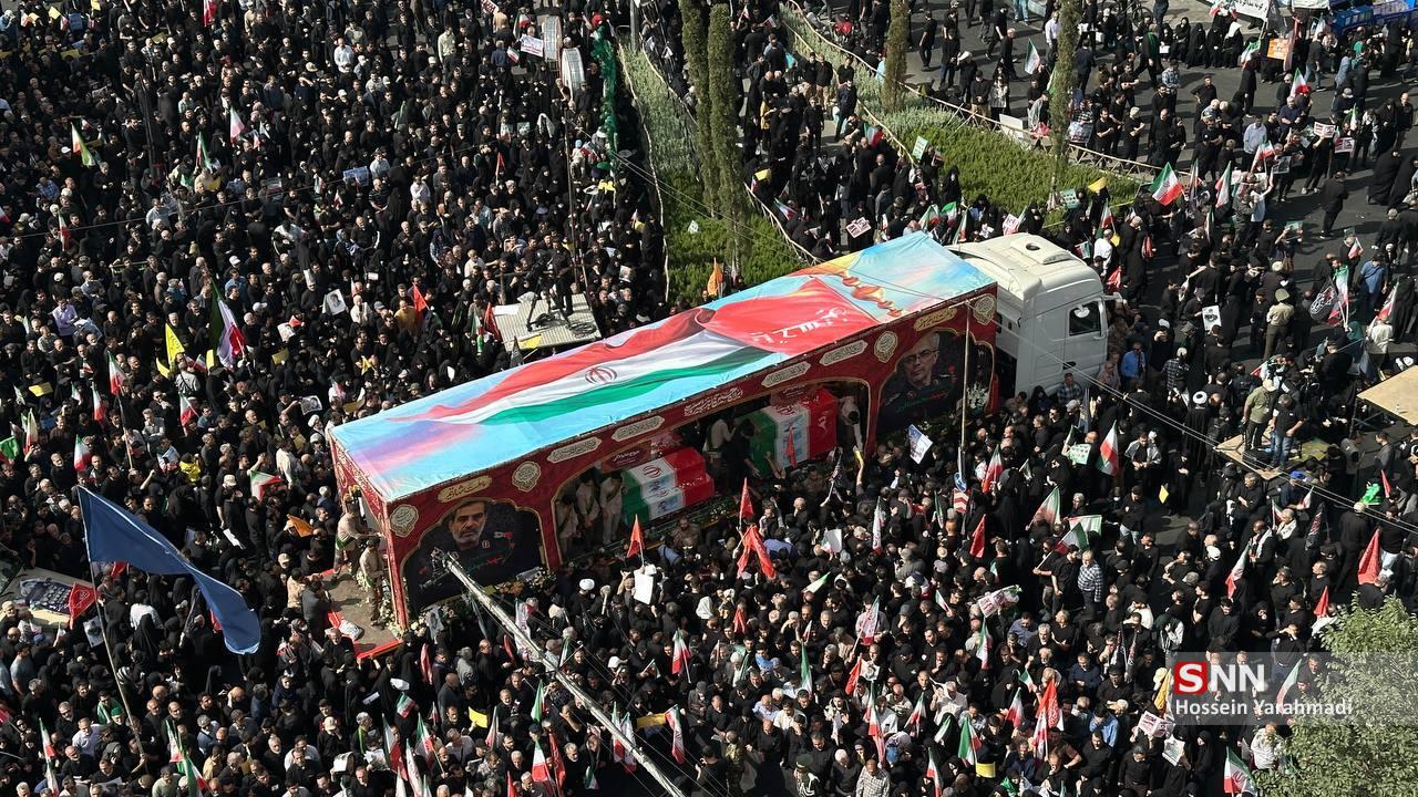 عکس/ تصاویر هوایی از خروش تهرانی ها برای تشییع پیکر شهدای اقتدار