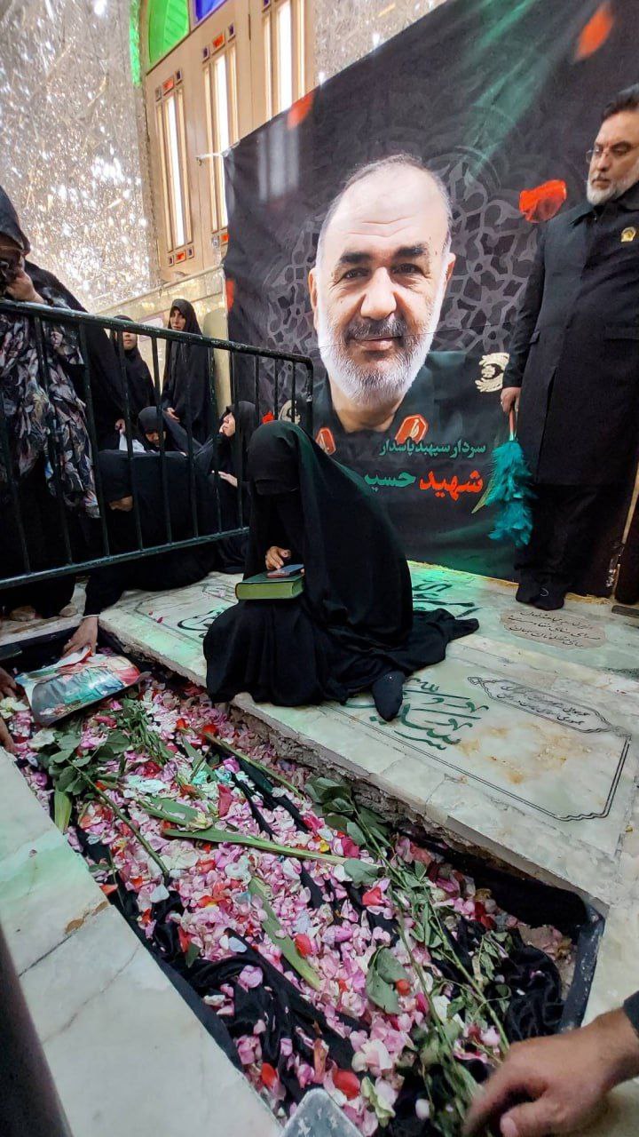 عکس/ تصاویری از مزار شهید سلامی