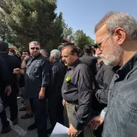 عکس/ حضور علی لاریجانی در مراسم تشییع سردار حاجی زاده