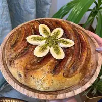 کیک موز؛ یک بافت پنبه ای و نرم داره