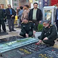 عکس/ ادای احترام سردار حاجی‌زاده به حاج‌قاسم
