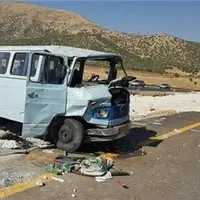 واژگونی مینی‌بوس با ۱۱ مصدوم در محور همدان به تهران