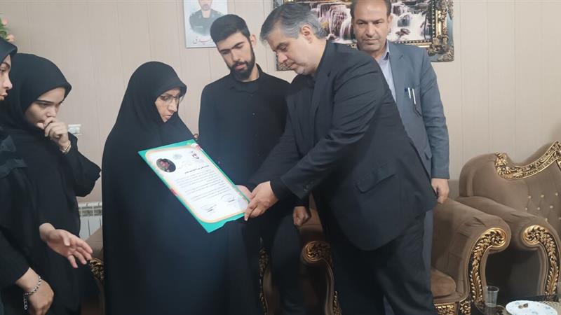جوشش خون شهدای جنگ ۱۲ روزه به درخت انقلاب جان تازهای داد