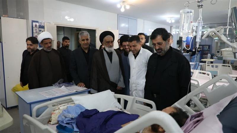 امام جمعه قم از مجروحان حمله رژیم صهیونیستی عیادت کرد
