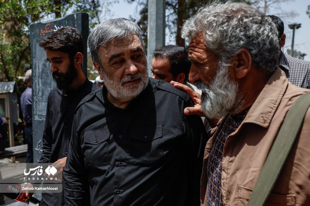 خاکسپاری سردار شهید حسن محقق در بهشت‌زهرا