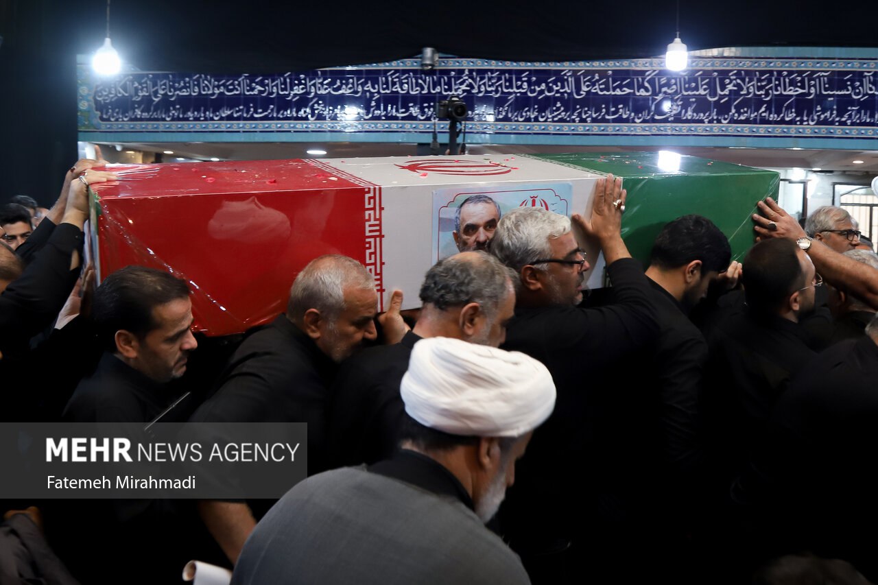 مراسم تشییع پیکر سردار شهید حاج محمدحسن محقق