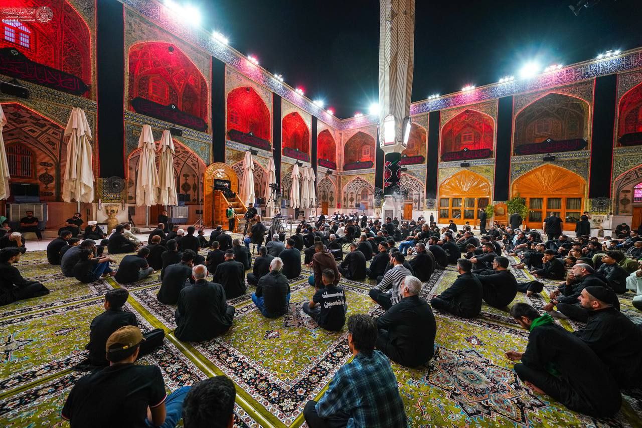 حال و هوای حرم مطهر علوی در سومین شب محرم