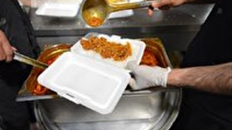 پایش بهداشتی اماکن تهیه و توزیع نذورات در خراسان جنوبی