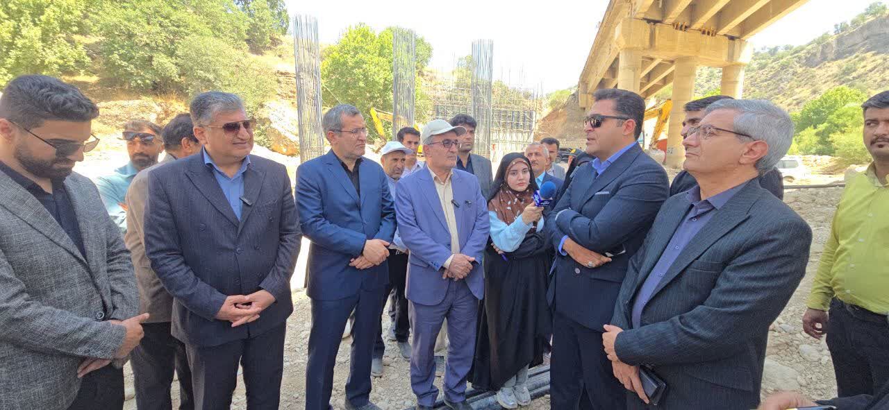 استاندار: روند ساخت پل «سِریز» بویراحمد رو به پیشرفت است