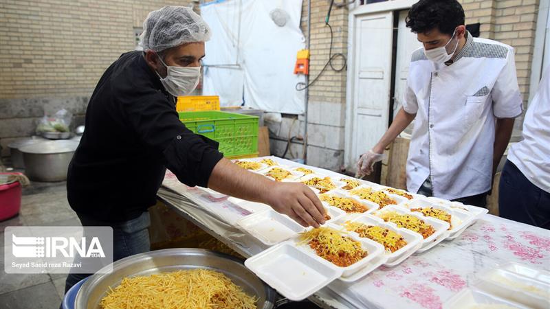 عزاداران حسینی از توزیع نذورات در ظروف یکبار مصرف فاقد مجوز خودداری کنند