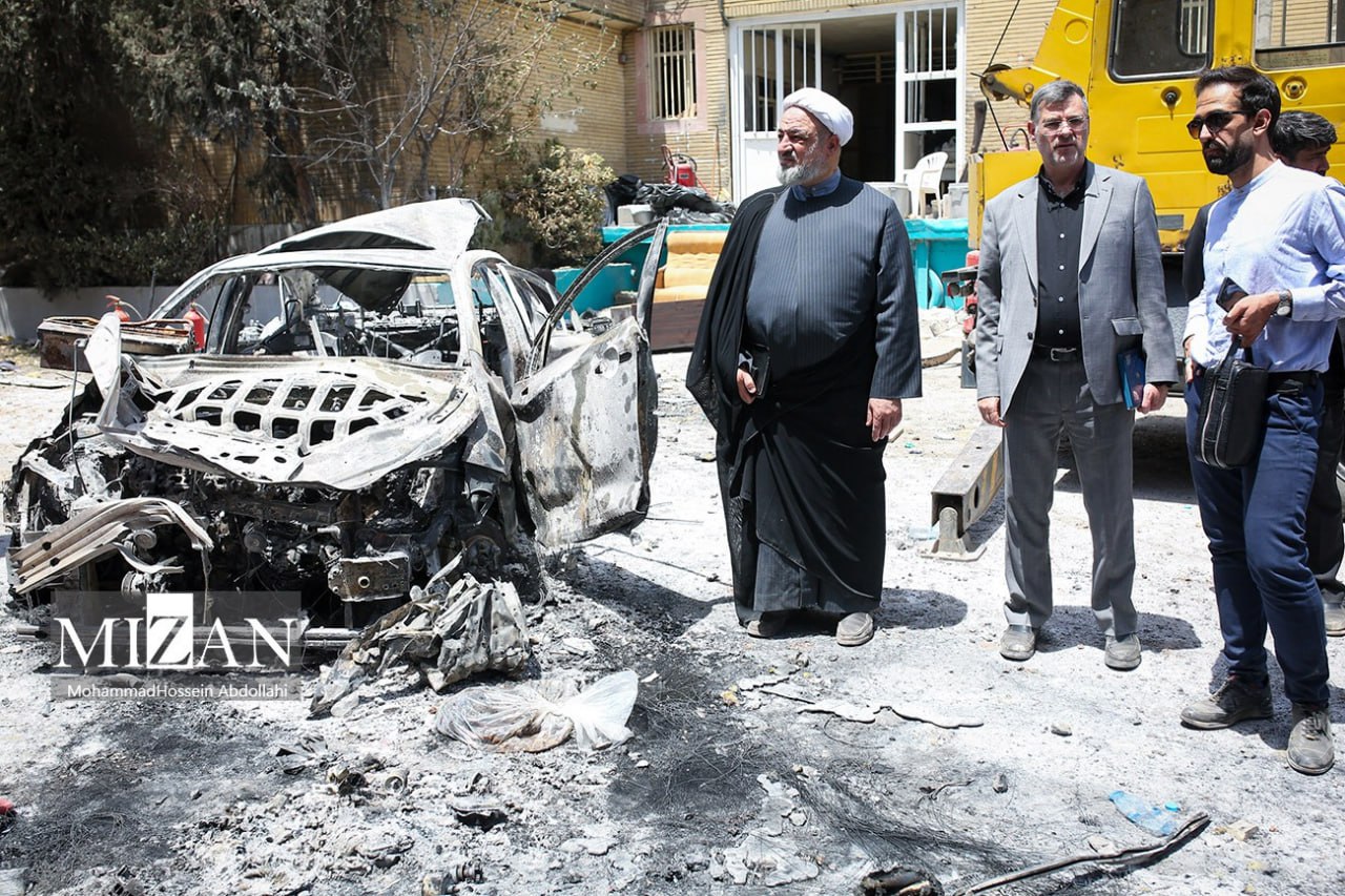 بازدید جمعی از نمایندگان مجلس شورای اسلامی از زندان اوین