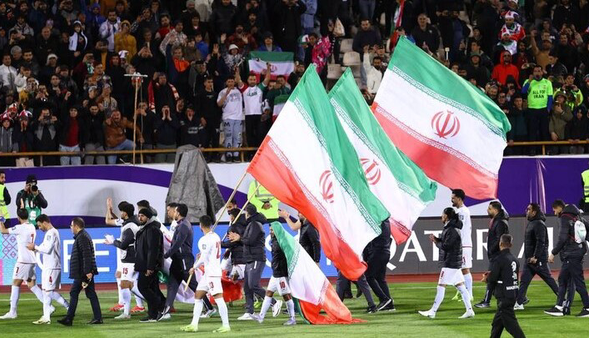 پرچم ایران با نام ۴ ستاره فوتبال در آسیا بالا رفت