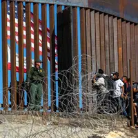 مرگ حداقل ۱۱ نفر در بازداشتگاه های مهاجرتی آمریکا