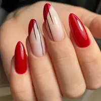 وقتی ناخنهات شکل دلبری دارن