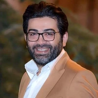 فرزاد حسنی: روزهایی که گذشت شبیه واقعه عاشورا بود