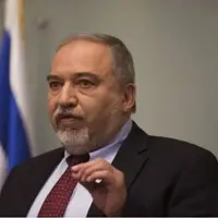 لیبرمن: همه گروگان‌ها باید آزاد شوند حتی اگر به قیمت توقف جنگ در غزه باشد