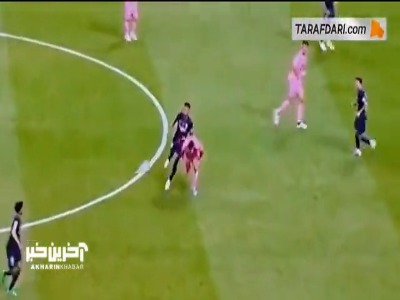 زمین خوردن لوییس سوارز مقابل بازیکنان پاری سن ژرمن؛ تلاش نافرجام برای توپ‌گیری