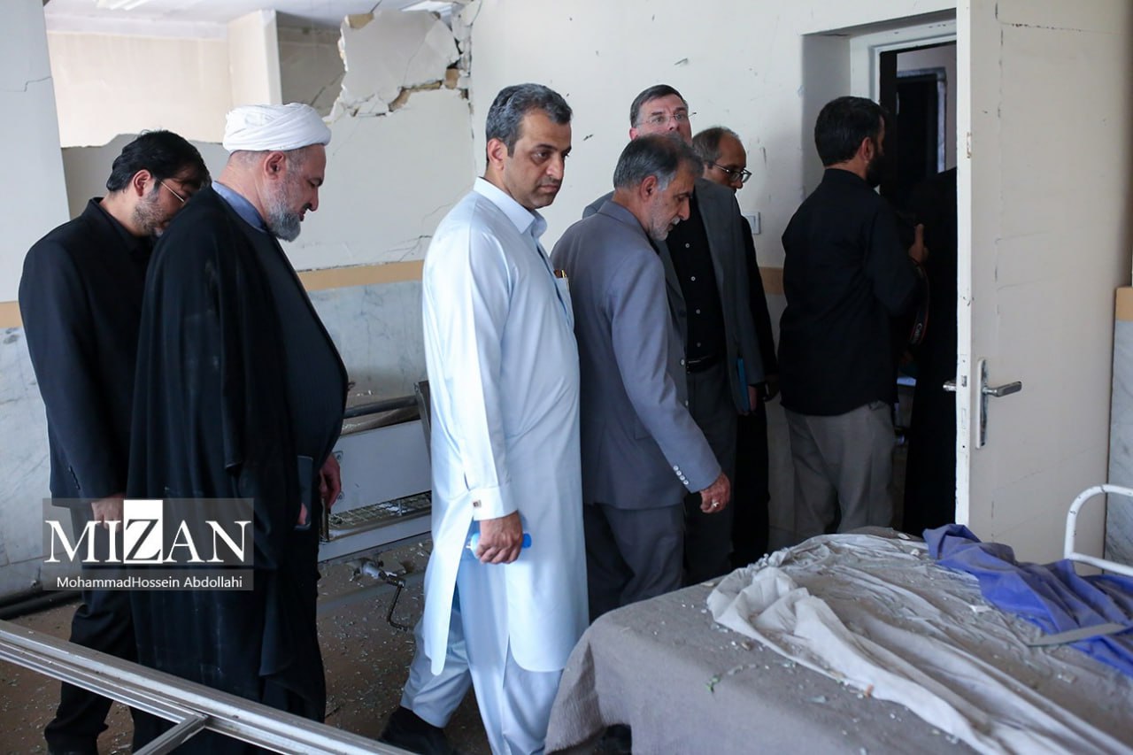 بازدید جمعی از نمایندگان مجلس شورای اسلامی از زندان اوین