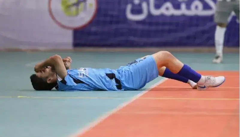 تیم لیگ برتری تهران پولی برای خرج کردن ندارد