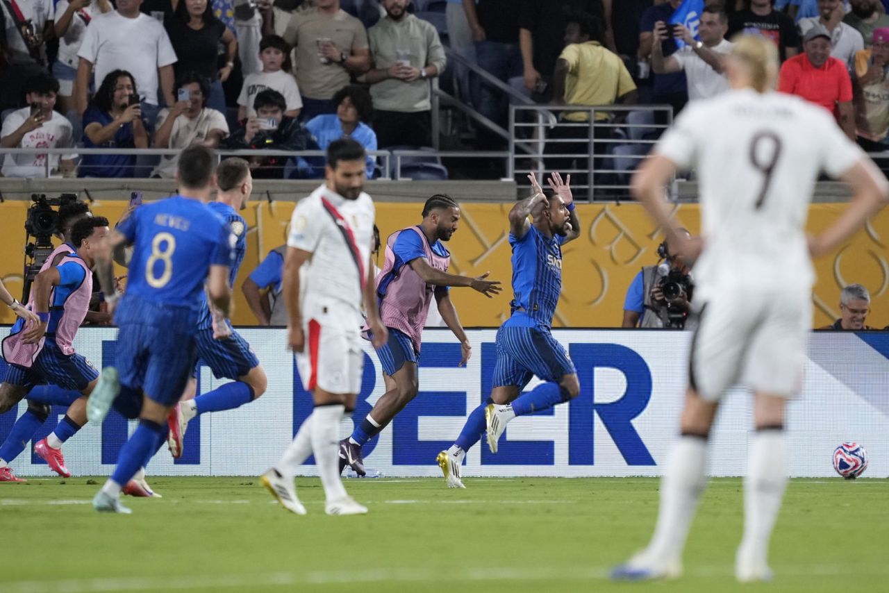خلاصه بازی منچسترسیتی 3-4 الهلال