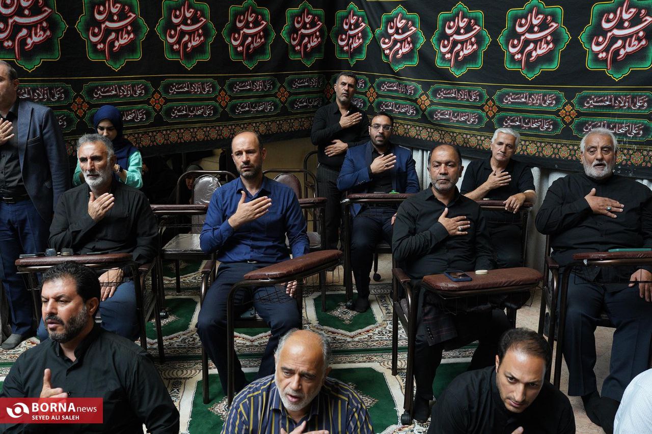 بزرگداشت شهدای ورزشکار در وزارت ورزش و جوانان