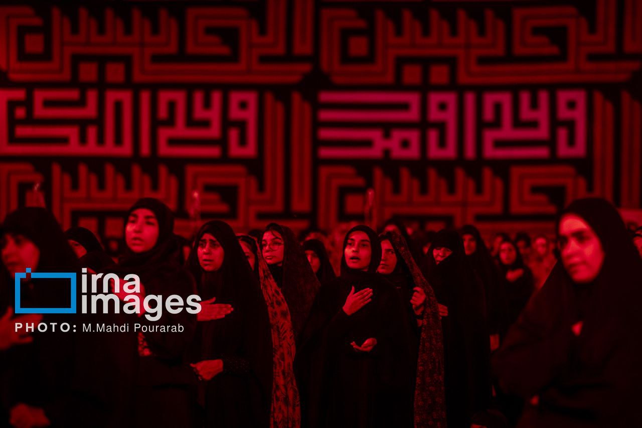 عزاداری شب پنجم محرم در هیات ریحانه النبی